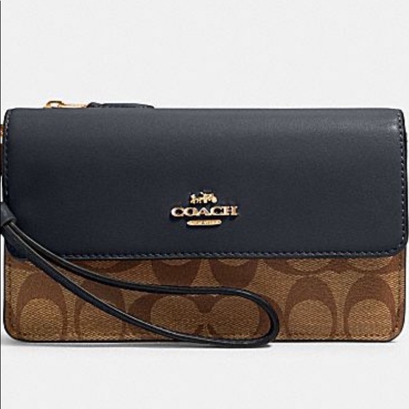 coach clutch bag